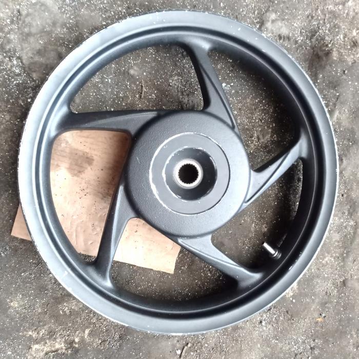 velg belakang vario 125 old original