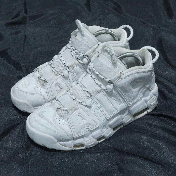 Sepatu nike uptempo full white original bekas