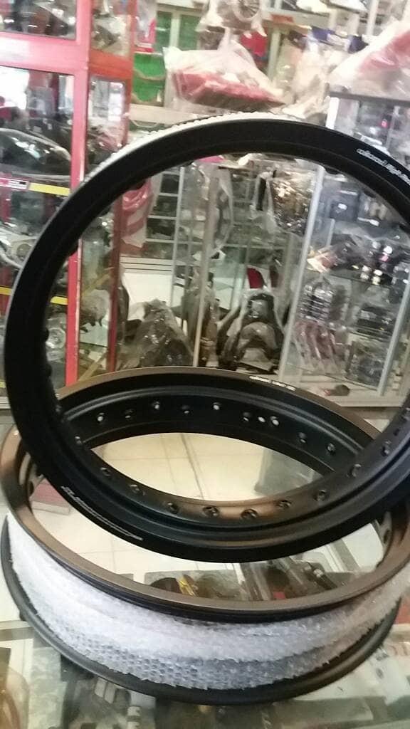 Velg MT WLD 250 ring 17 hole 28 Hitam