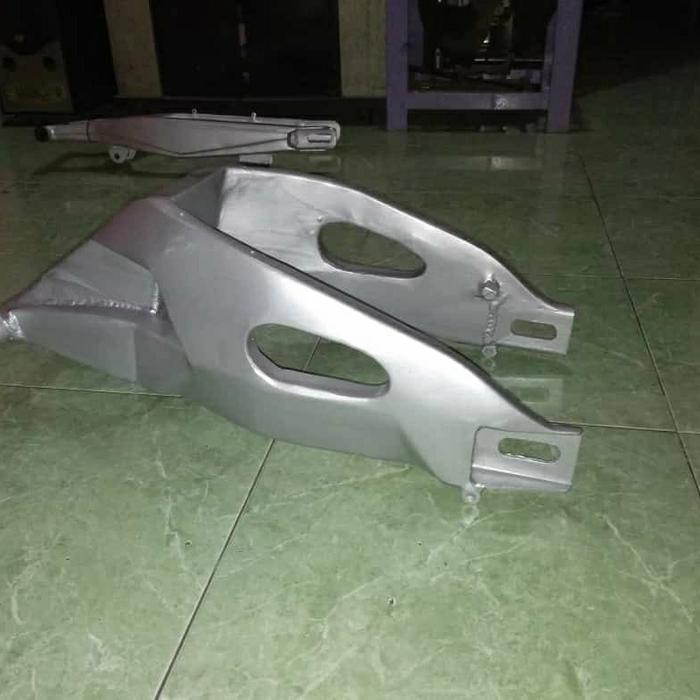 Ready Swing Arm Moge untuk CBR 250 dua cyl untuk ban lebar