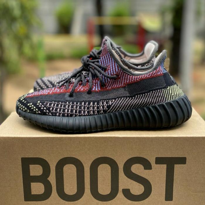 Adidas Yeezy Boost 350 v2 Yecheil Original