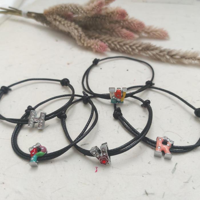 gelang huruf initial nama