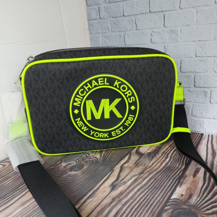 TAS MICHAEL KORS ORI MK FULTON LARGE NEON CROSSBODY