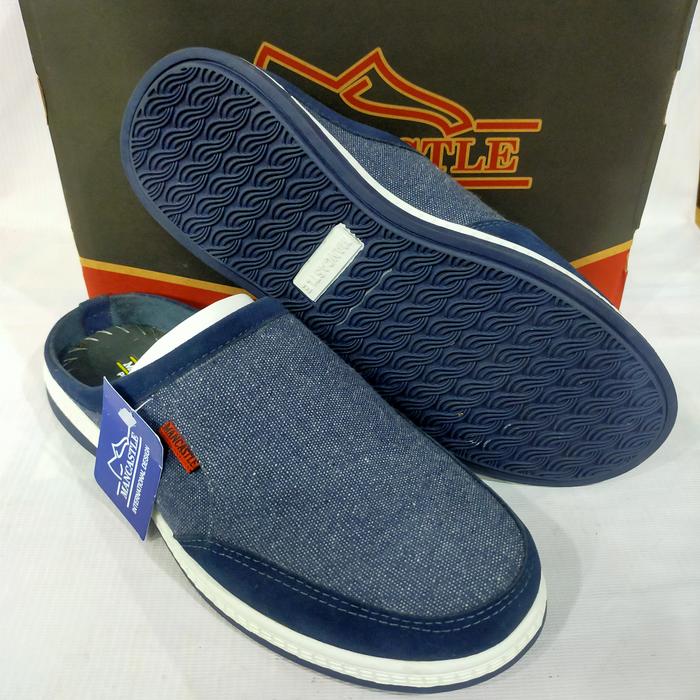 Sandal selop pria bahan levis/Sepatu slip on Mancastle original