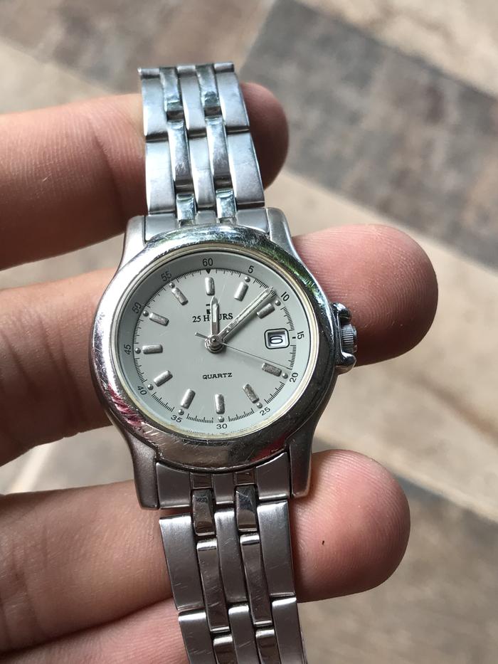 Jam tangan 25 HOURS