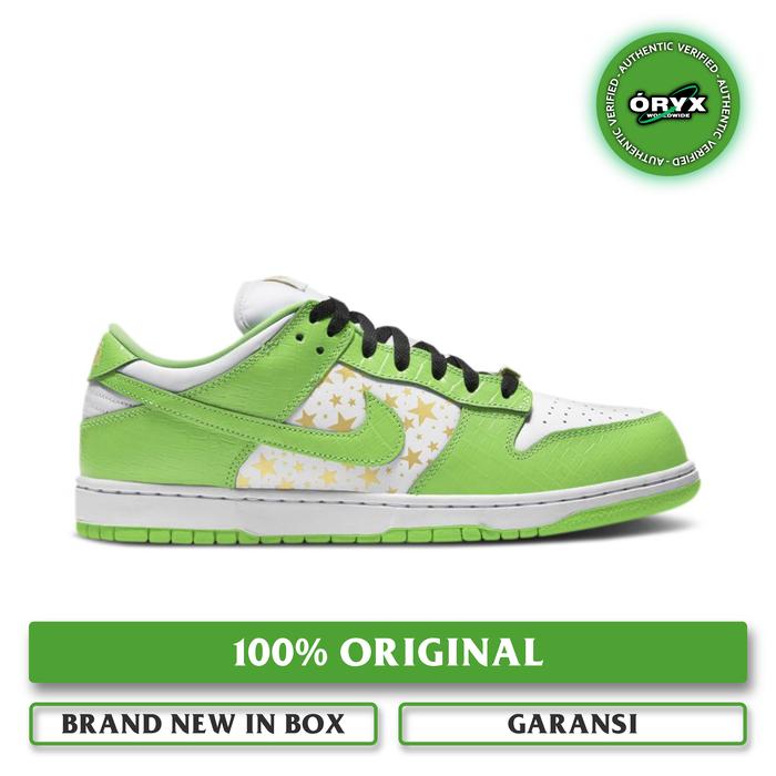 Nike SB Dunk Low Og QS x SUPREME Stars Mean Green 2021