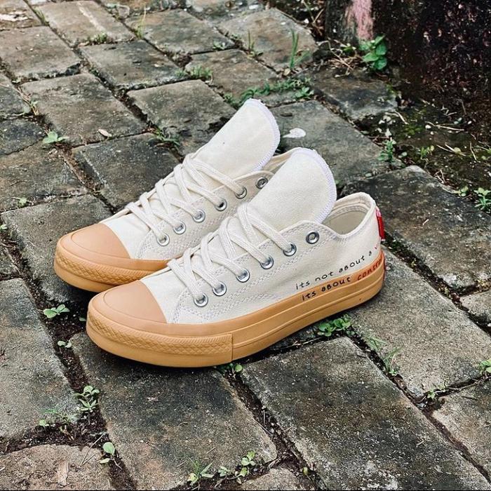 SEPATU NO BRANDS TPS LOW CORONA JANCUK WHITE NATURAL GUM