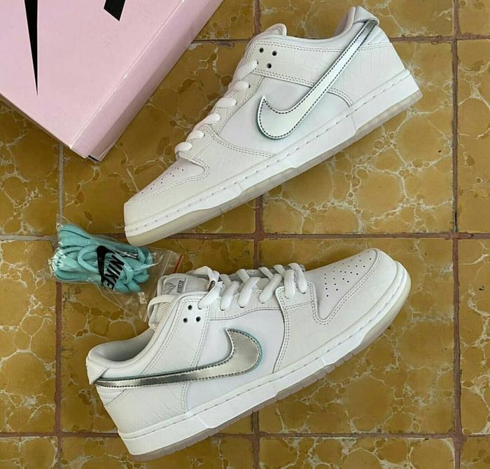 NIKE SB DUNK LOW OG DIAMOND