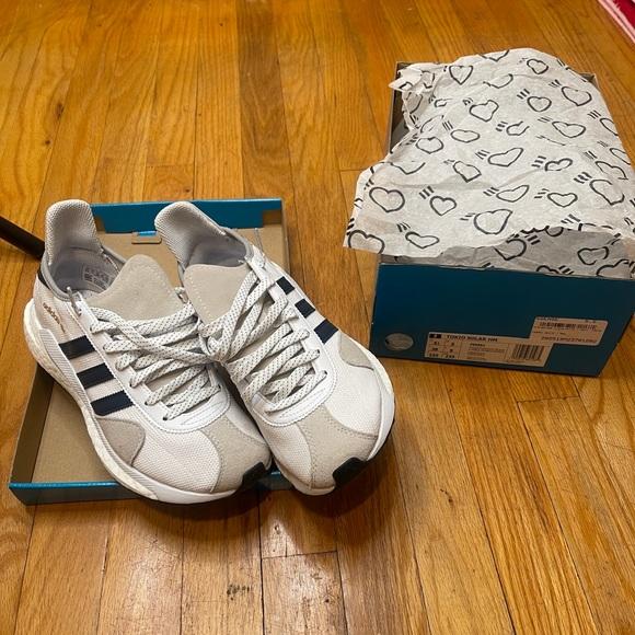 Adidas Tokio Solar Hu x Human Made "FTWWHT/CONAVY/" Original BNIBWT