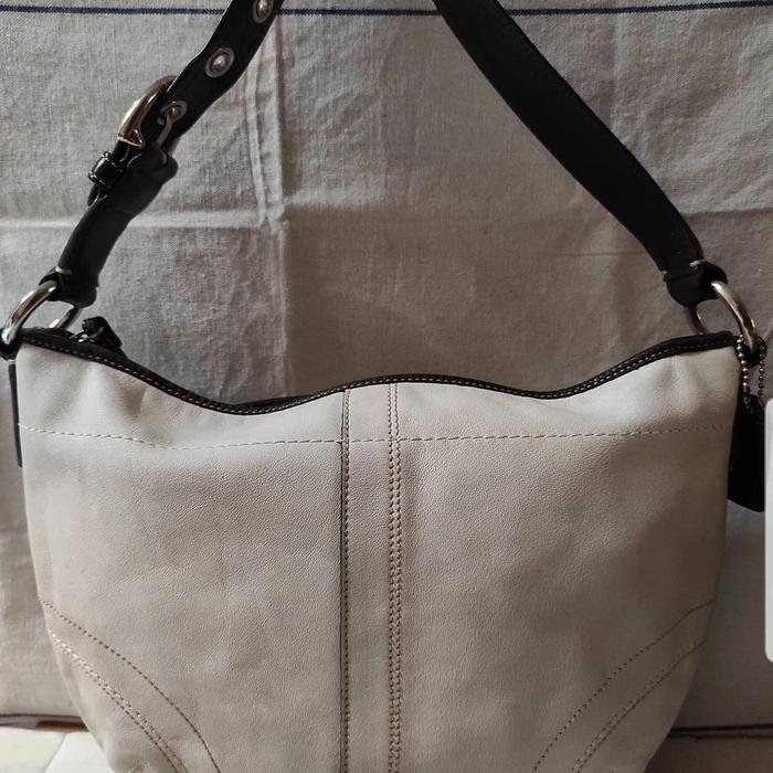 (100% ORIGINAL ) Coach Shoulder Bag Preloved (Tas) - White
