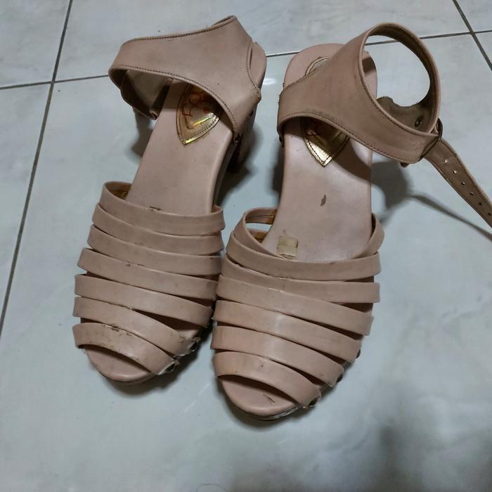 Sepatu Wanita Retail Therapy ukuran 37/38