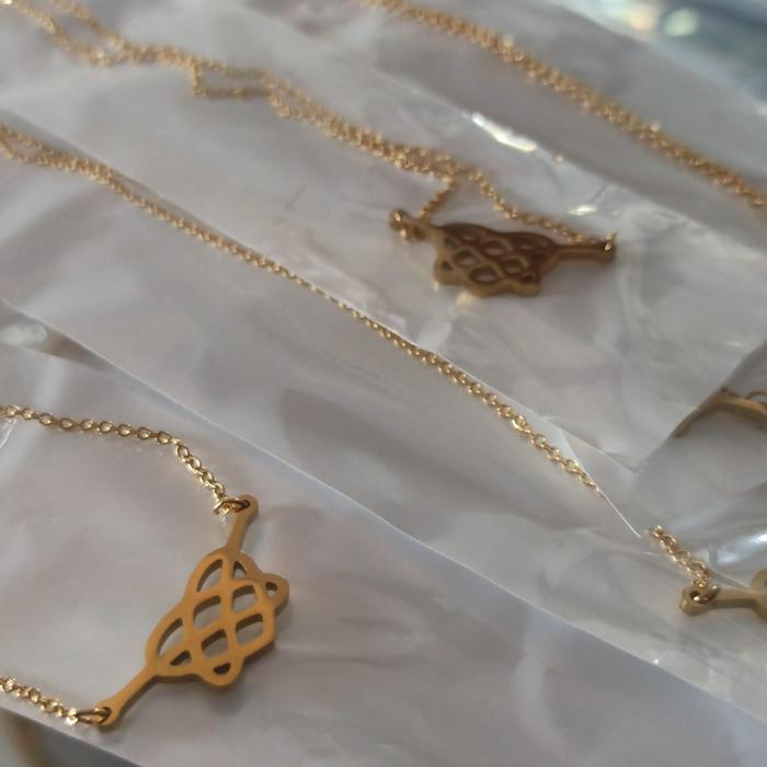 Kalung Titanium Ikatan Cinta