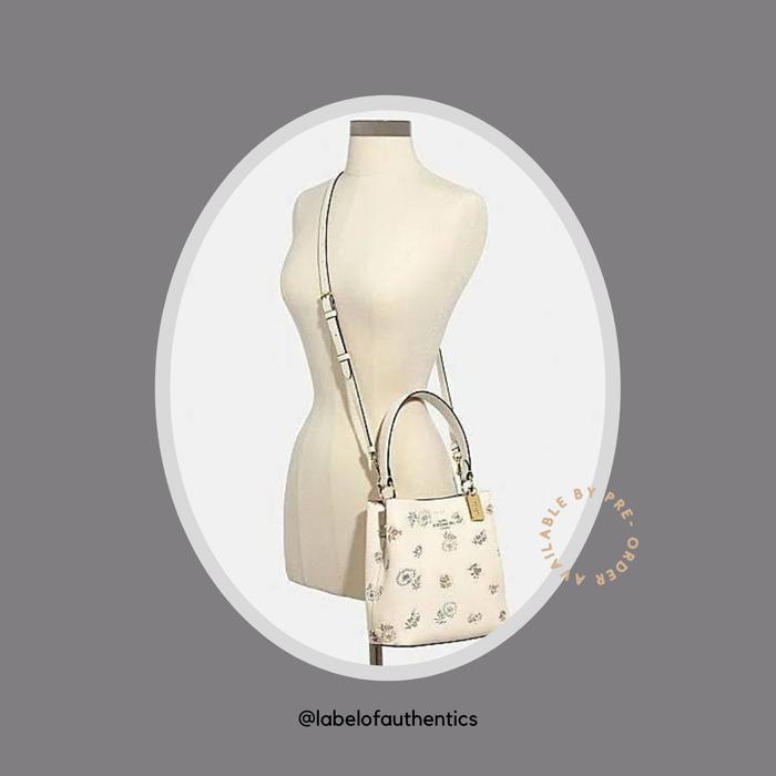 COACH SMALL TOWN BUCKET BAG WITH DANDELION FLORAL