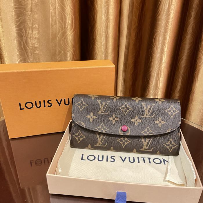 Preloved Louis Vuitton Emilie Wallet 2019 monogram