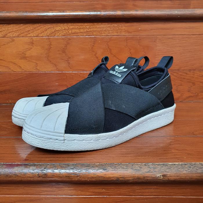 adidas superstar slip on black