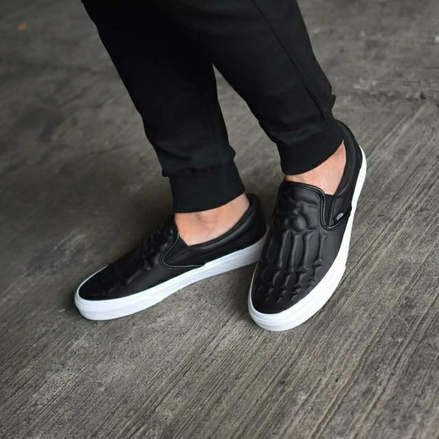 Vans Classic Slipon X-Ray Bones