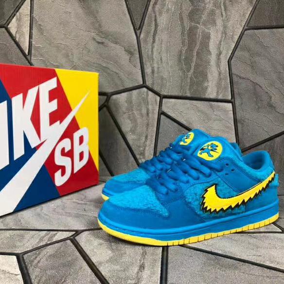 Nike Sb Dunk Low Grateful Dead Bears Blue