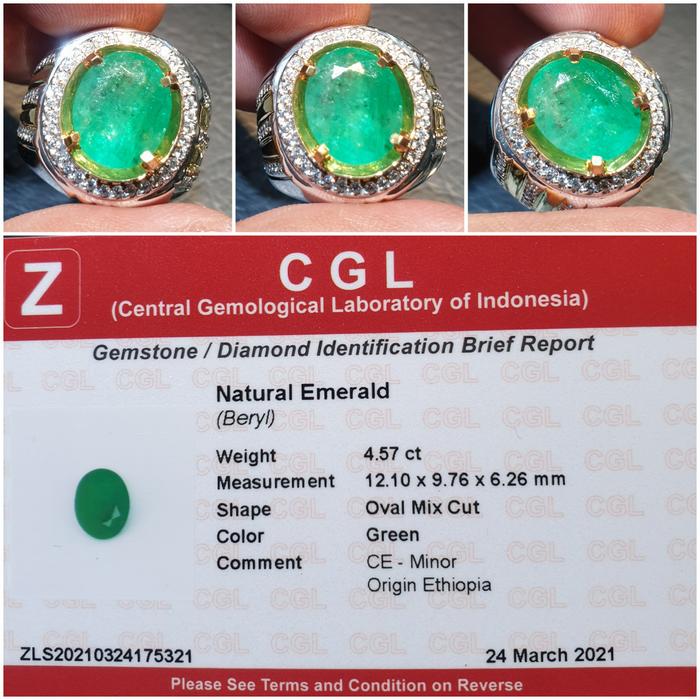 Batu Zamrud Minor Emerald Ethiopia Minor Memo 4.57 crt