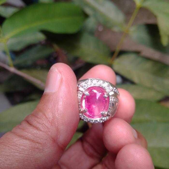 Ruby Burma Kristal