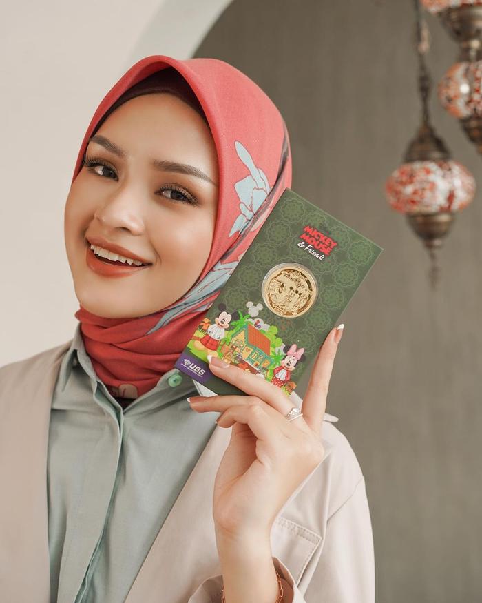 Angpao Mickey UBS Emas Idul Fitri 0,2 gram 24 karat UBS Souvenir Disne