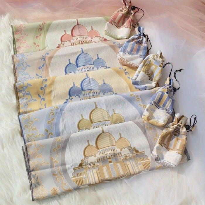 Sajadah Turkey Motif Abu Dhabi dengan Dompet Tas Traveling - Turki, Muslim, Mini, Umroh, Haji, Pouch