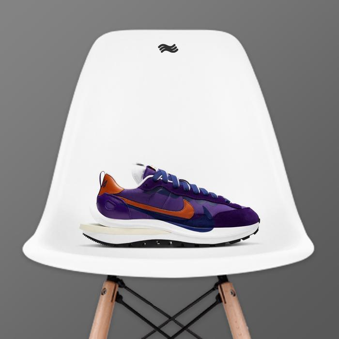 Nike VaporWaffle x sacai Dark Iris