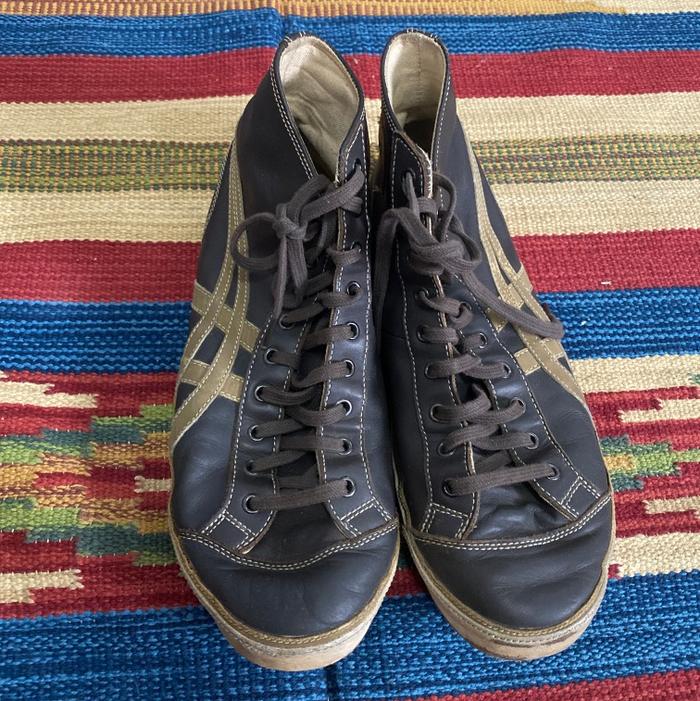 Asics brown hitop