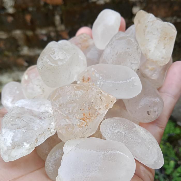 Batu Kecubung Air Es / Kinyang ( Rough Bahan Akik - bukan bacan giok )