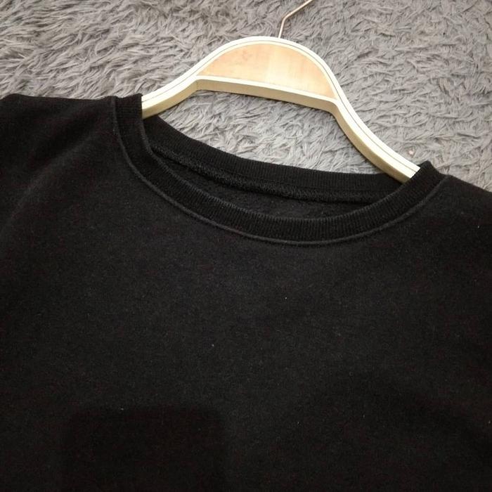 THRIFT CREWNECK BASIC BLACK CROPTOP OVERSIZE / HOODIE WANITA / ATASAN