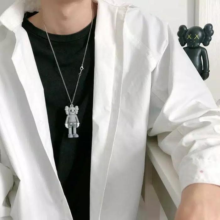 Kalung Fashion Kaws Sesame Boneka Lucu Unisex Pria Wanita