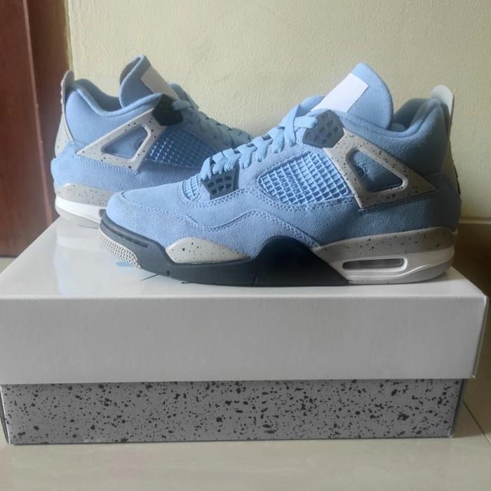 Air Jordan 4 University Blue - 41