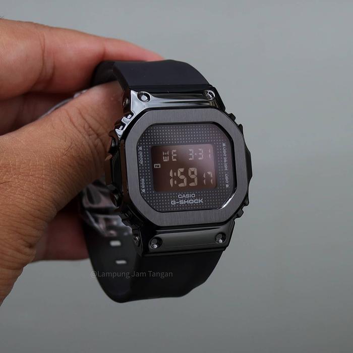 G-Shock GM-S5600SB-1