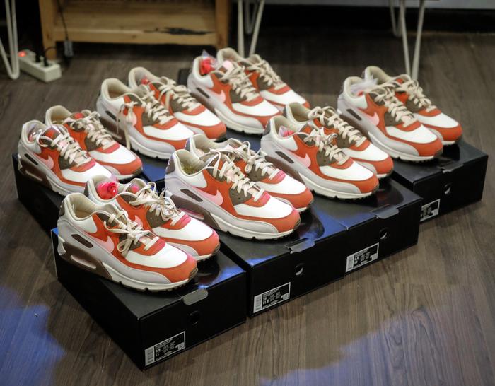 Nike Air Max 90 NRG "Bacon" DQM