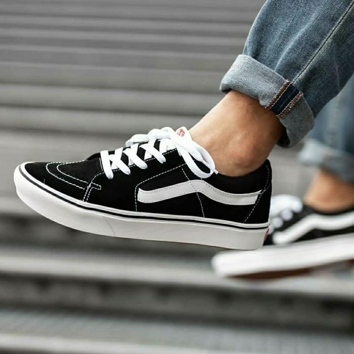 VANS SK8 LOW COMFYCUSH BLACK WHITE HITAM ORIGINAL BNIB