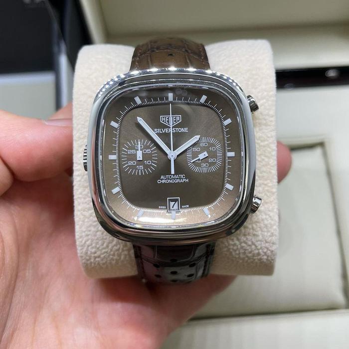 tag heuer silverstone chrono cal 11