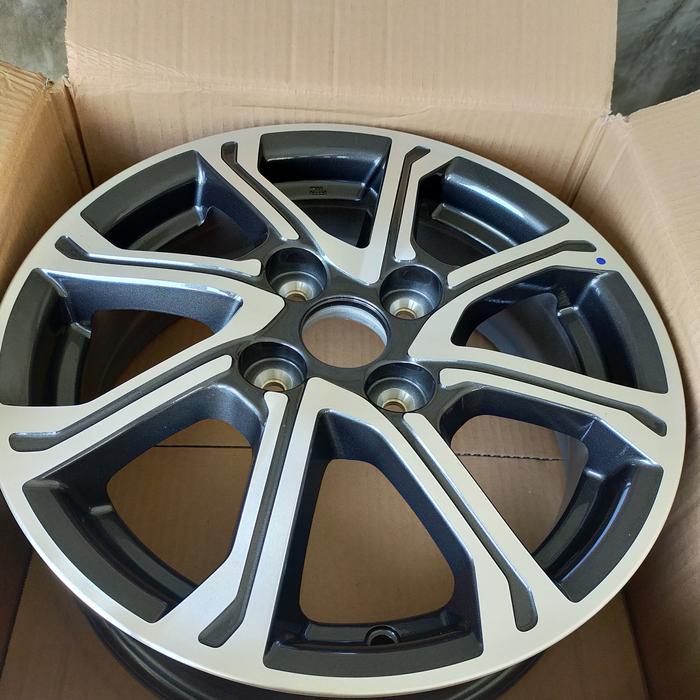 Velg original sigra 2020