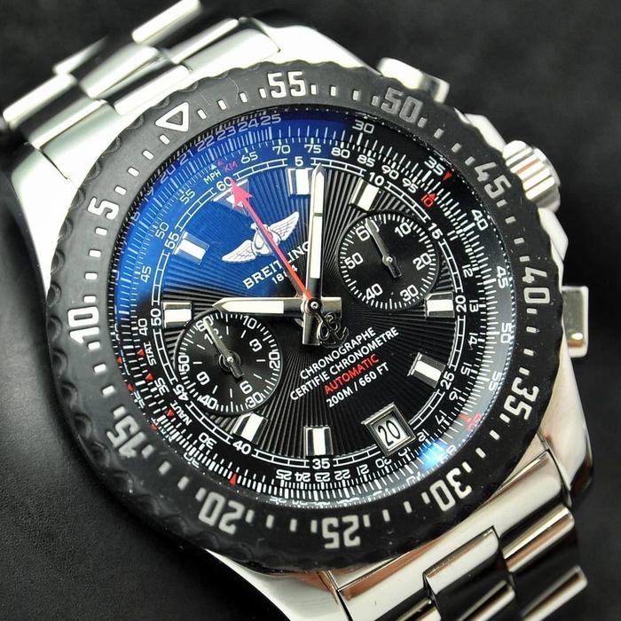 breitling SkyRacer Raven jam pria