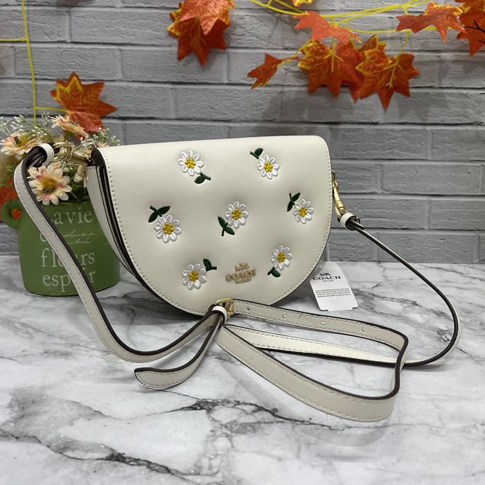 coach Ellen Crossbody with Daisy Embroidery