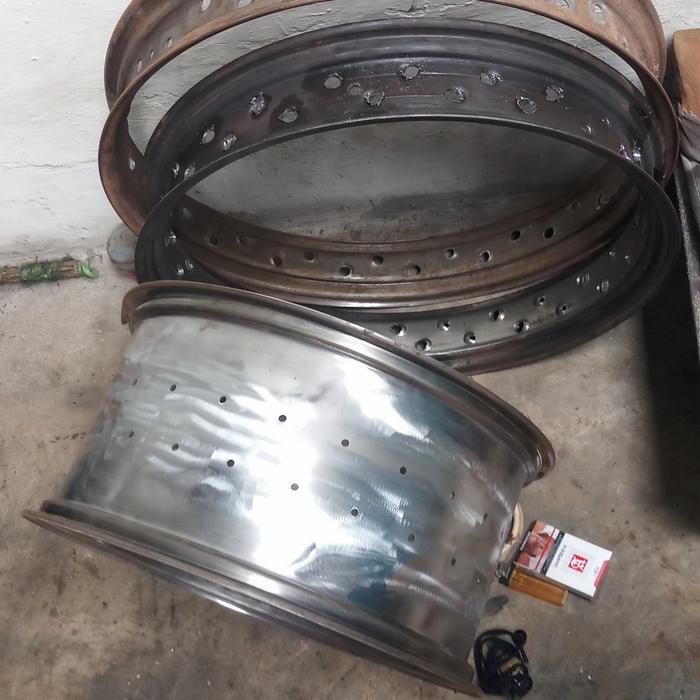 velg ring 17 lebar 8inc cocok untuk ban 240/40-17