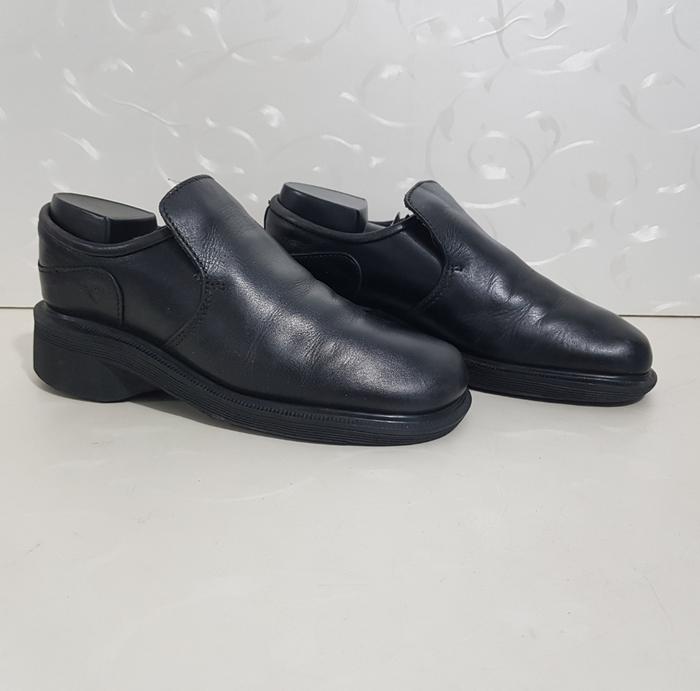 Sepatu DR MARTENS Ingris - Kulit Size 37 sd 37.5 SD 38 Ori 100% Bekas