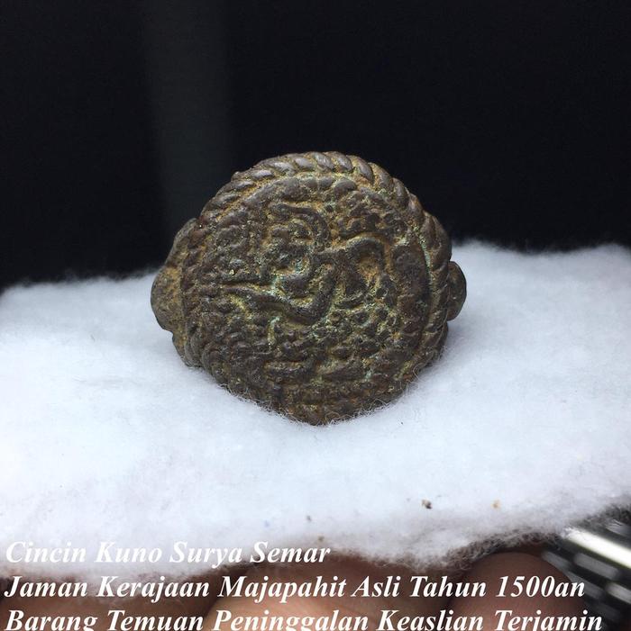 Cincin Kuno Surya Semar Jaman Kerajaan Majapahit Temuan Peninggalan 21
