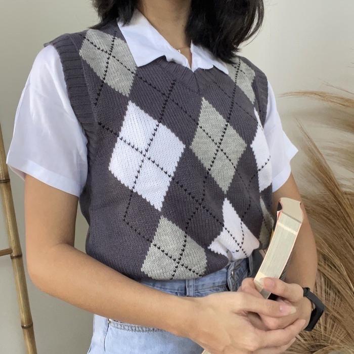 Outer Vest Basic Grey Diamond Casual Knit Rompi Vintage Thrift Style