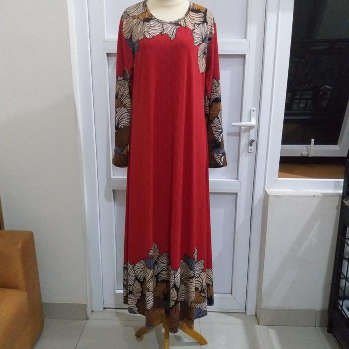 Gamis Merah