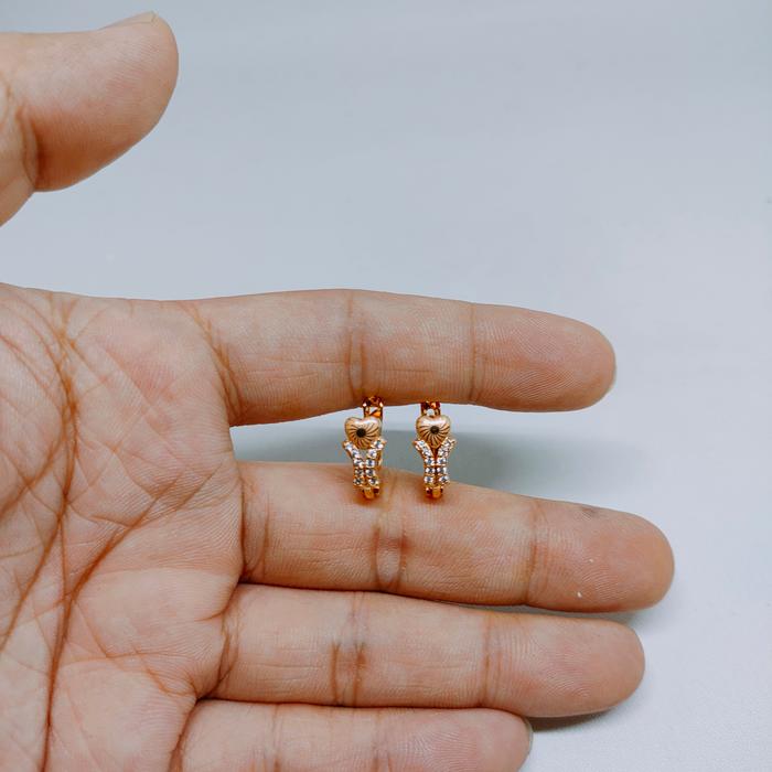 anting jepit xuping lapisan emas x01