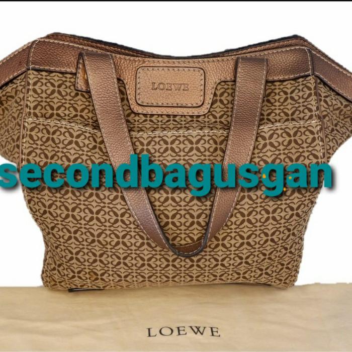 PRELOVED LOEWE , NO KIKIS