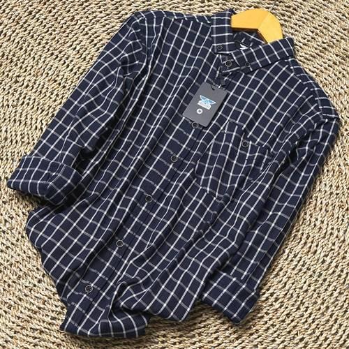 Kemeja Flanel - Castles Motif Hitam - Size (M, L, XL)
