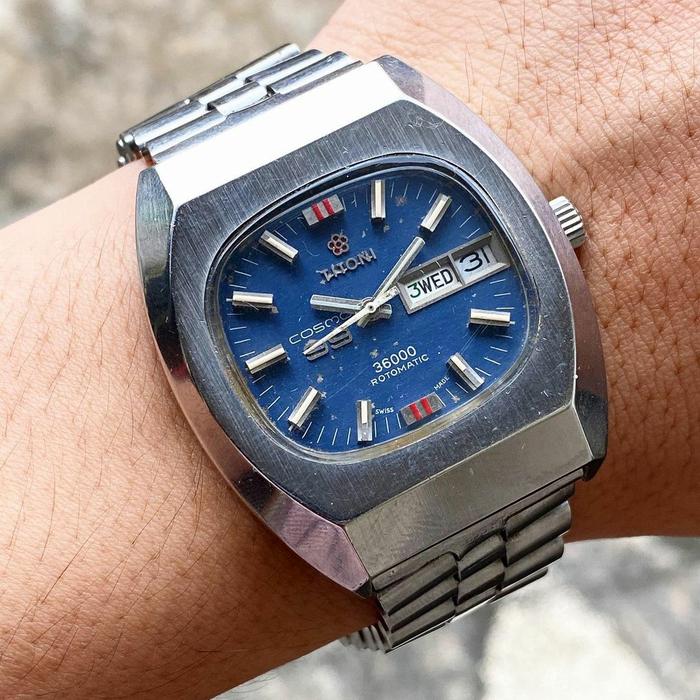 jam tangan Titoni Cosmo 99 tv shape Automatic 25 jewels