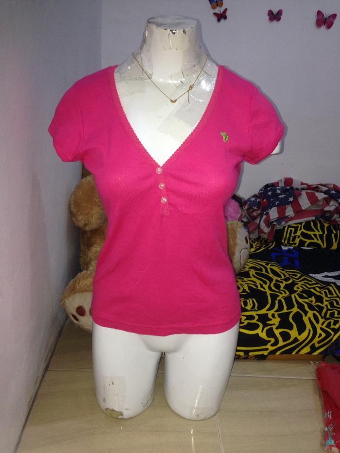 Top rajut pink by abercrombie