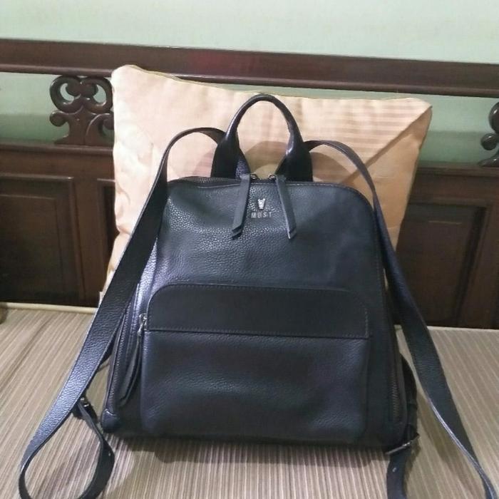 Tas Second Wanita Branded Most Tas Ransel