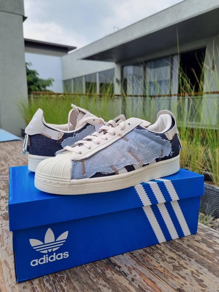 Adidas x atmos x kyoka superstar